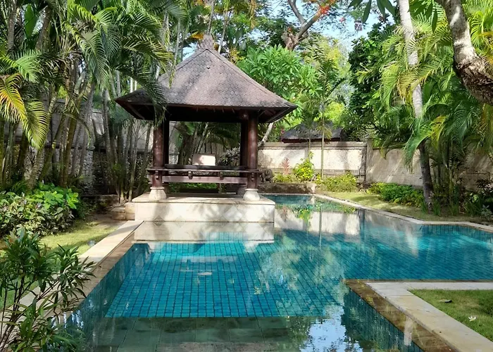 Курортный комплекс The Royal Bali 5*