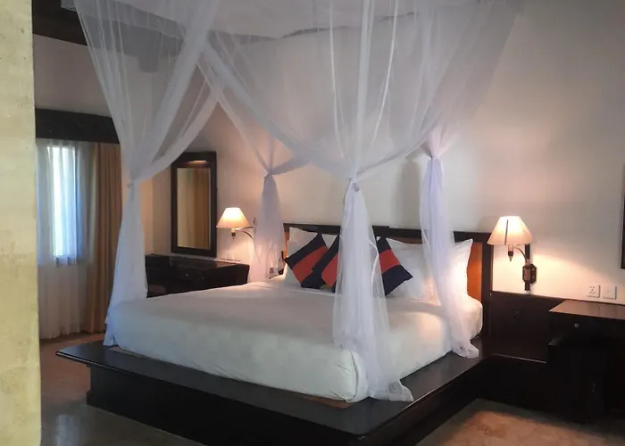 Курортный комплекс The Royal Bali 5*